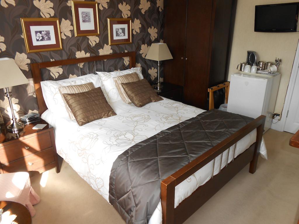White Lodge Cheltenham Esterno foto