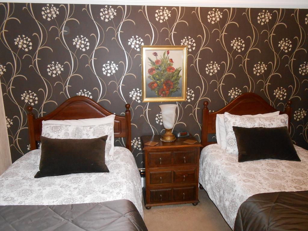 White Lodge Cheltenham Camera foto