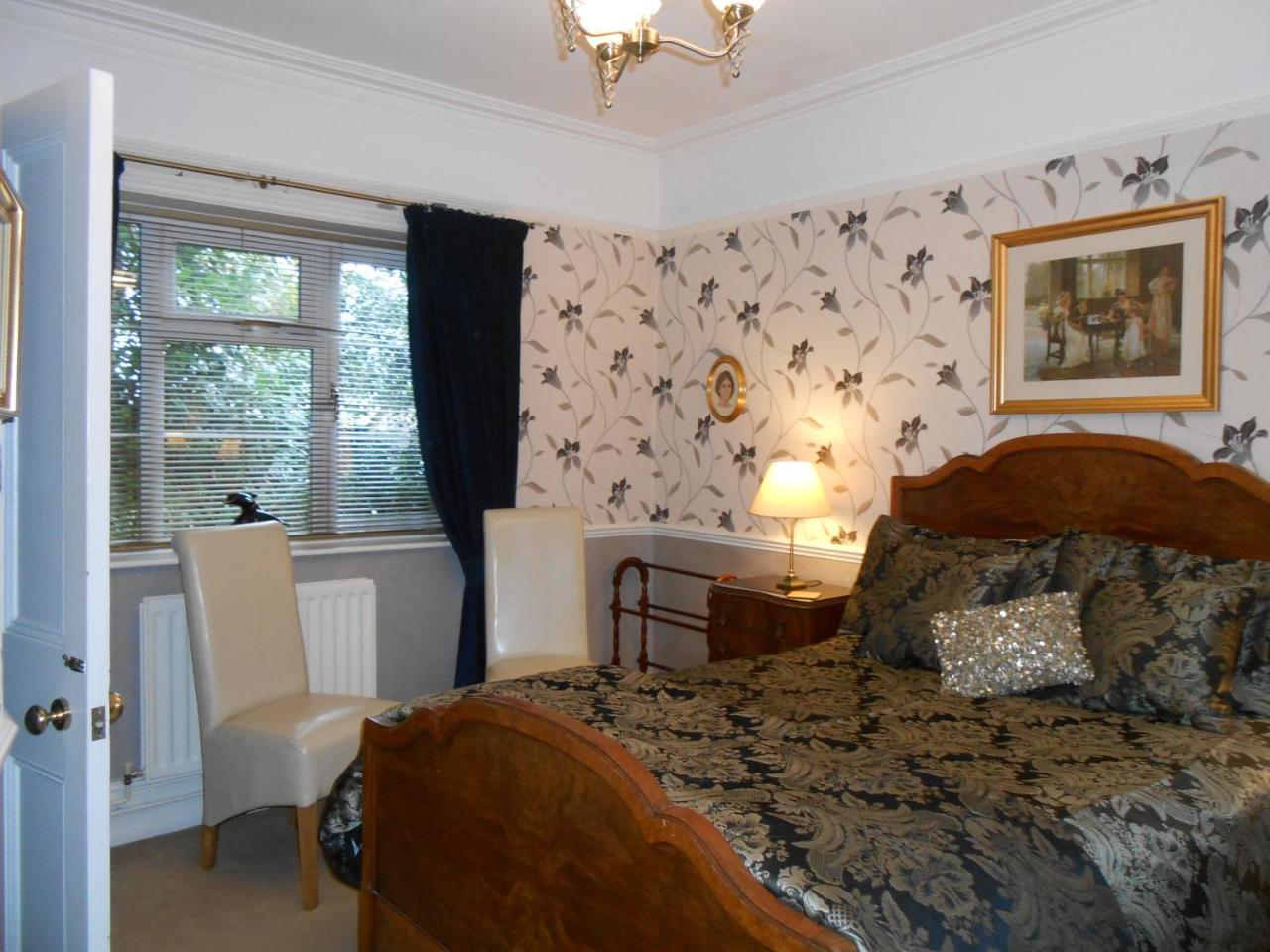 White Lodge Cheltenham Esterno foto